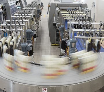 تولید کارمزدی-min